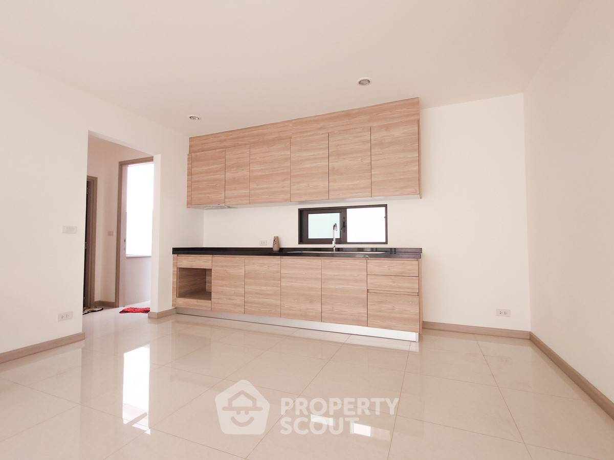 รูป บ้าน 3-ห้องนอน ที่ เอคิว อาร์เบอร์ สวนหลวง ร.9-พัฒนาการ ใน ดอกไม้ (ID 2628800) - รูปที่ 7/33