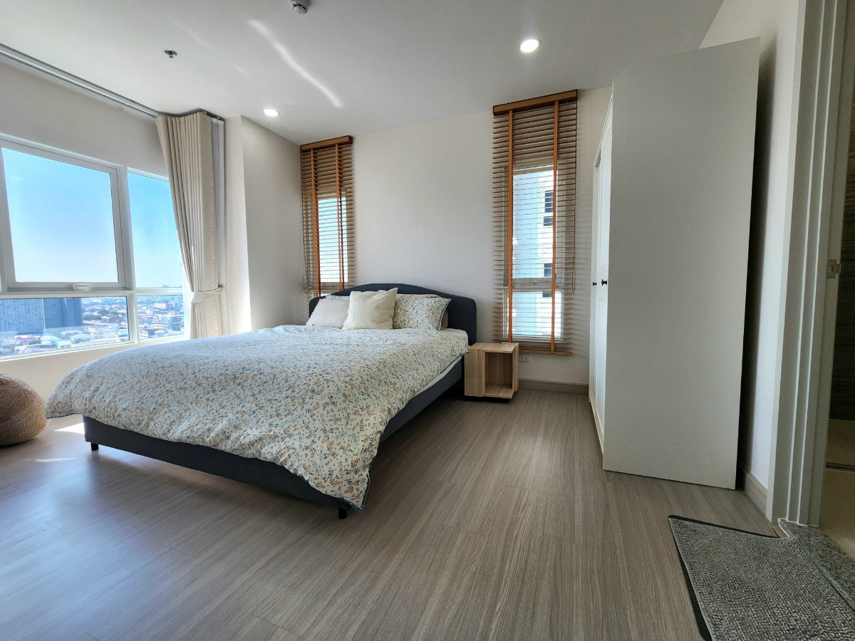 รูป สถานะห้อง ว่างครับผม ให้เช่า**ห้องมุม! และเครื่องซักผ้าฝาหน้า**Supalai Park แยกไฟฉาย 2ห้องนอนแบบใหญ่สุด อยากให้สะดุดรัก **SN659 - รูปที่ 3/65