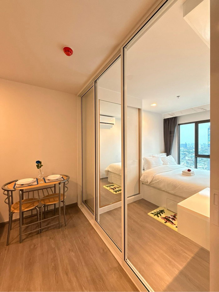 รูป 🔥 Condo for Rent – Regent Home Wutthakat (Short to Medium Term) 🔥 (Only 190 meters from BTS Wutthakat – Ready to move in!) - รูปที่ 38/63