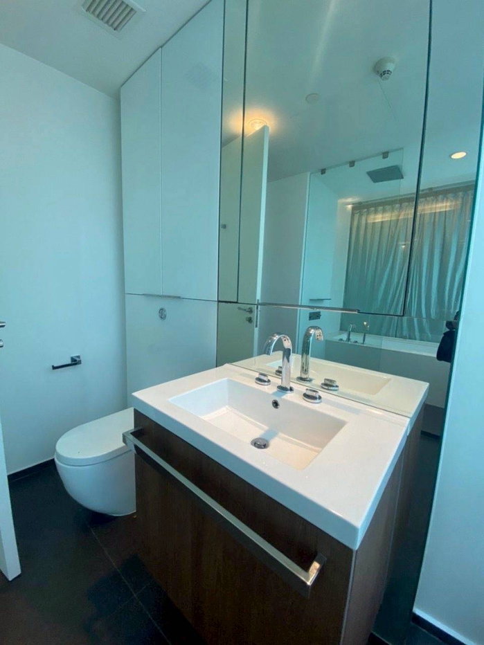 picture 185 Rajadamri 3 Bedroom For Rent - 12/12