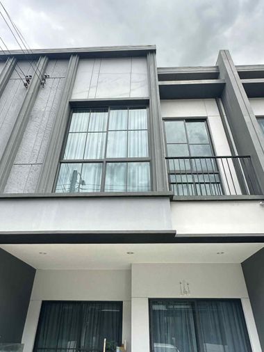 ให้เช่าทาวน์โฮม 2 ห้องนอน 105 ตร.ม. 16 ตร.ว. เวิร์ฟ สายไหม - พหลโยธิน