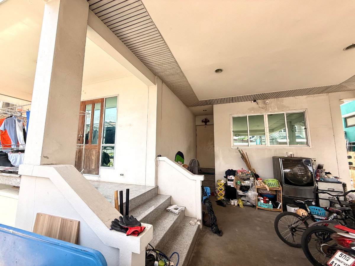 รูป ขายด่วน‼️บ้านเดี่ยว 3 ชั้น มีดาดฟ้า ขนาด 60 วา 3-4 นอน 4 น้ำ จอดรถได้ 2 คัน หมู่บ้านประชาชื่น ซ.บ้านประชาชื่น 16 📌 ทำเลดี ทางด่วนใกล้ห้างสรรพสินค้า - รูปที่ 3/16