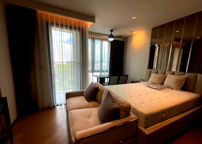 Condos for sale : For Sell Condo THE RESERVE SUKHUMVIT 61 Building 1, Floor 5,Studio, Room size 30 sqm
