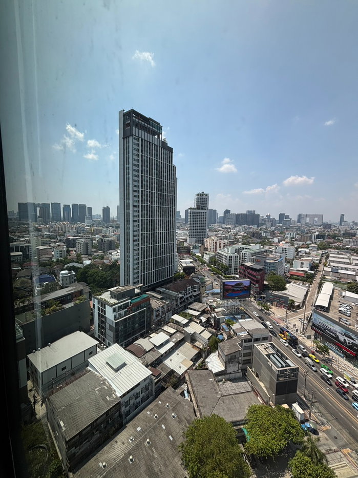 picture ✨🦄 Special Offer 🦄✨Whizdom Avenue Ratchada - Ladprao - 8/14