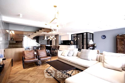 Condos for sale : Pet-Friendly 3-BR 322 Sqm For Sale At Tridhos City Marina Near BTS Wongwian Yai (ID 2798268)