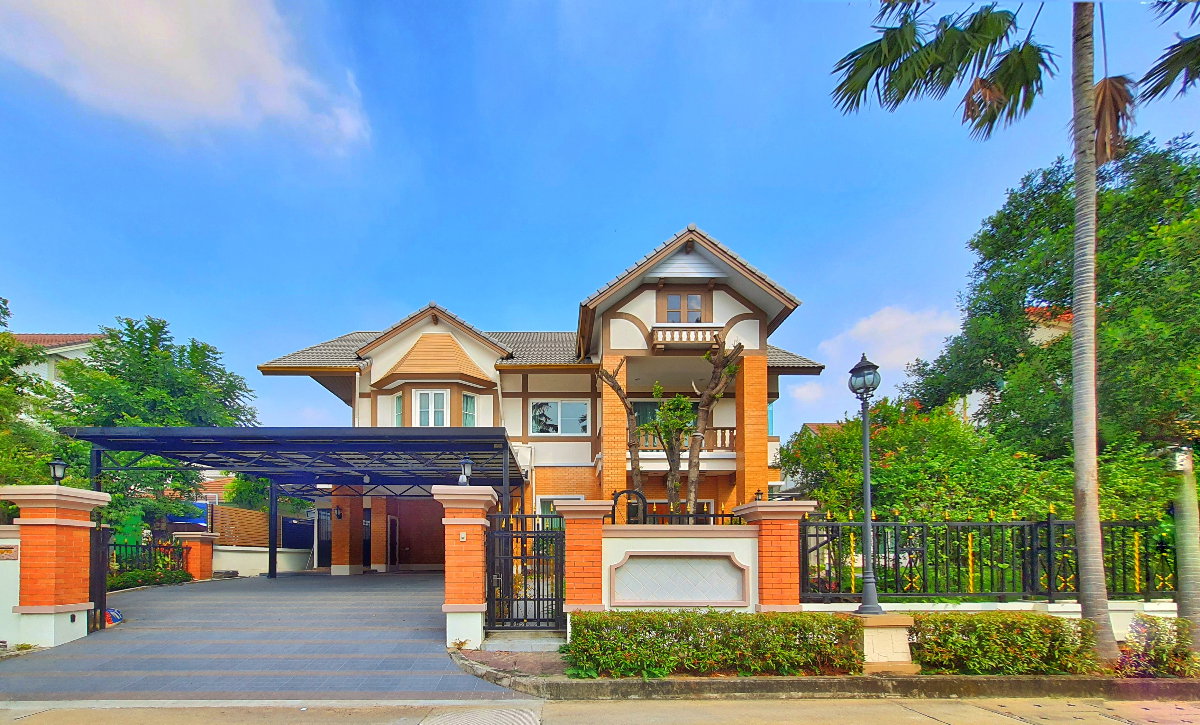 รูป [บ้านสวยพร้อมอยู่] บ้านเดี่ยวหลังใหญ่ 162 ตร.ว. คิวเฮ้าส์ อเวนิว พระราม 5 มีเรือนรับรอง ใกล้ รร.เด่นหล้า - รูปที่ 1/17