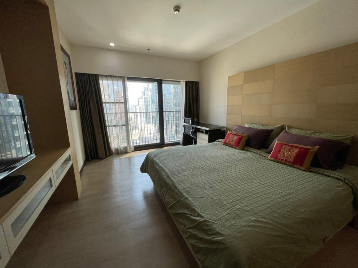 picture Noble Refine 1Bedroom For Rent - 11/40