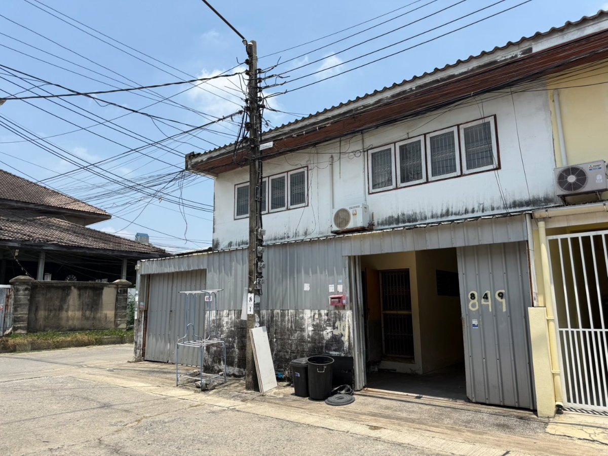 รูป ให้เช่าทาวน์เฮ้าส์ 2 ชั้น หลังมุม ประชาอุทิศ ห้วยขวาง Line ID 0619636888 - รูปที่ 4/15