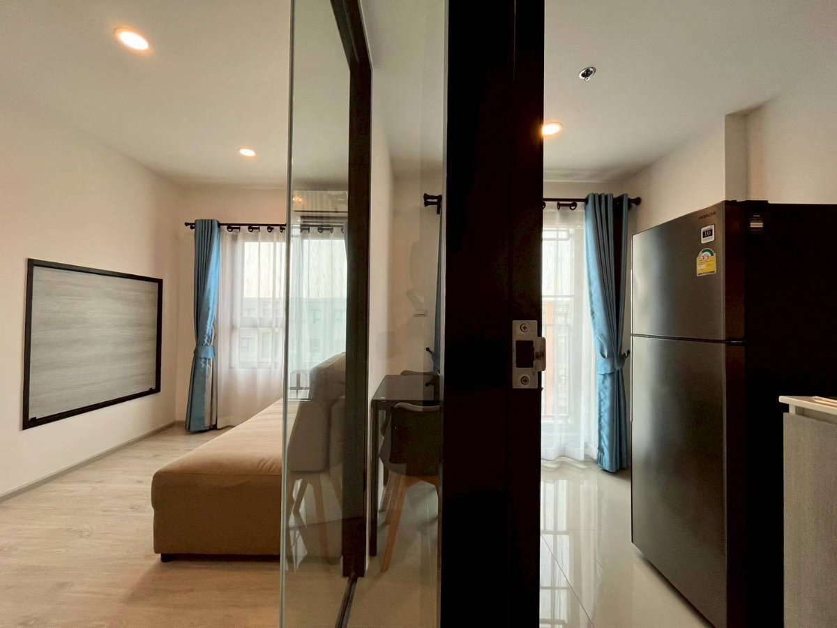 รูป ให้เช่า Escent ville condo เอสเซ็นท์ วิลล์ ติดเซ็นทรัลเฟส วิวสระว่ายน้ำ และสวน - รูปที่ 15/23