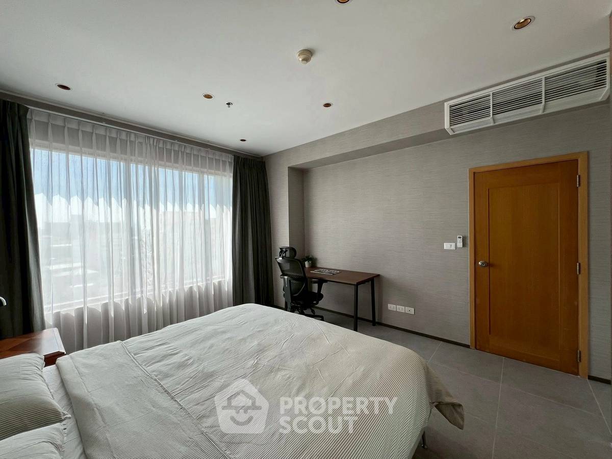 รูป คอนโด 1-ห้องนอน ที่ ดิ เอ็มโพริโอ เพลส ใกล้ BTS พร้อมพงษ์ (ID 2614551) - รูปที่ 2/13
