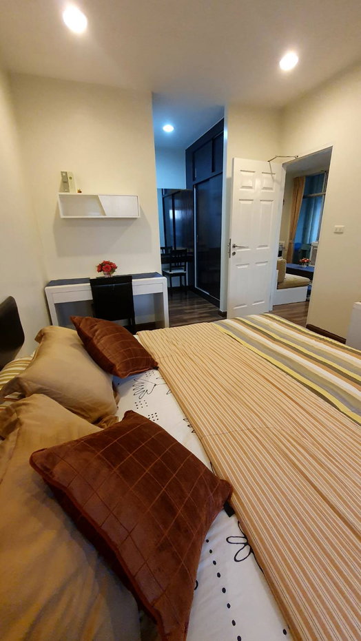 picture For Sale: 2-Bedroom Condo, 60 sq.m., Chewarathai Rajprarap - 5/18