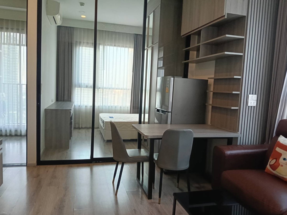 รูป ให้เช่า Knights Bridge Prime รัชโยธิน (35 ตร.ม.) 1 นอน 1 น้ำ พร้อมเข้าอยู่ - รูปที่ 2/9