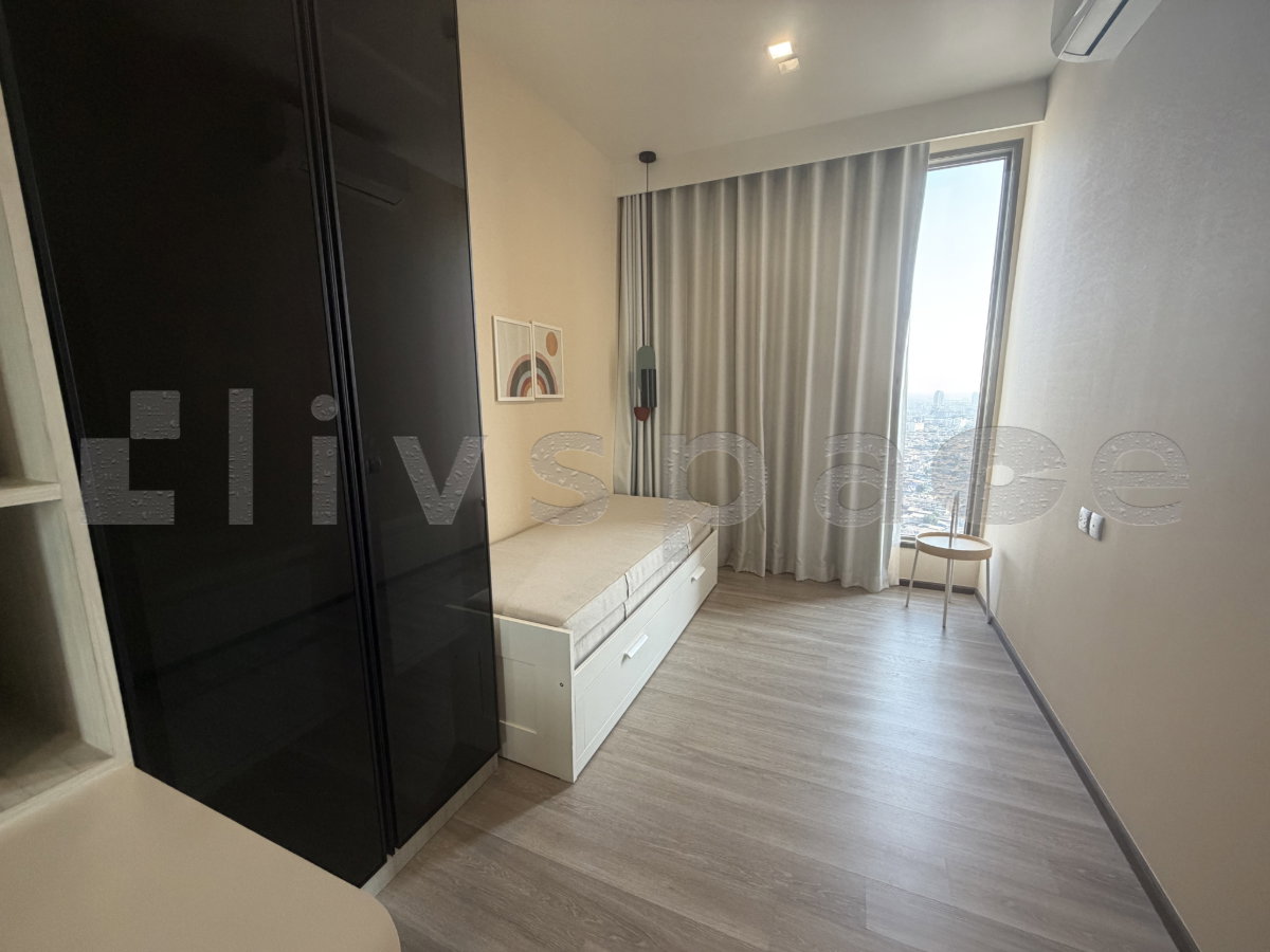 รูป ▚ LI140ツ ให้เช่า: Rhythm Charoenkrung Pavillion 2BR 98sqm. 79K ✨ ห้องไซส์ใหญ่ วิวสวย พร้อมห้องเมดและโซนซักล้างแยก ชั้นสูงทิศไม่ร้อน 🏙️ - รูปที่ 12/13