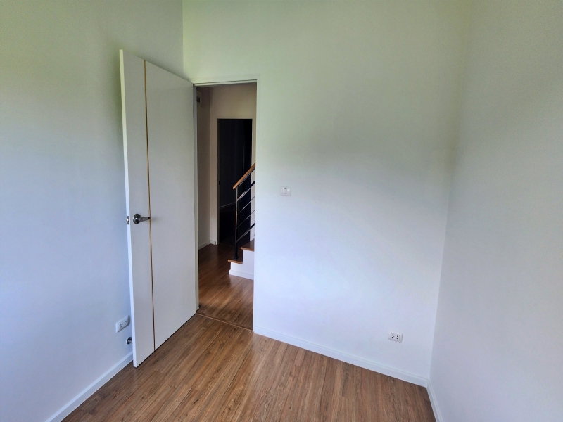 รูป ขายทาวน์เฮ้าส์หลังริม หมู่บ้านพลีโน่ พหลโยธิน-วัชรพล 2  ถนนเพิ่มสิน สายไหม เนื้อที่ 30 ตร.วา - รูปที่ 12/14