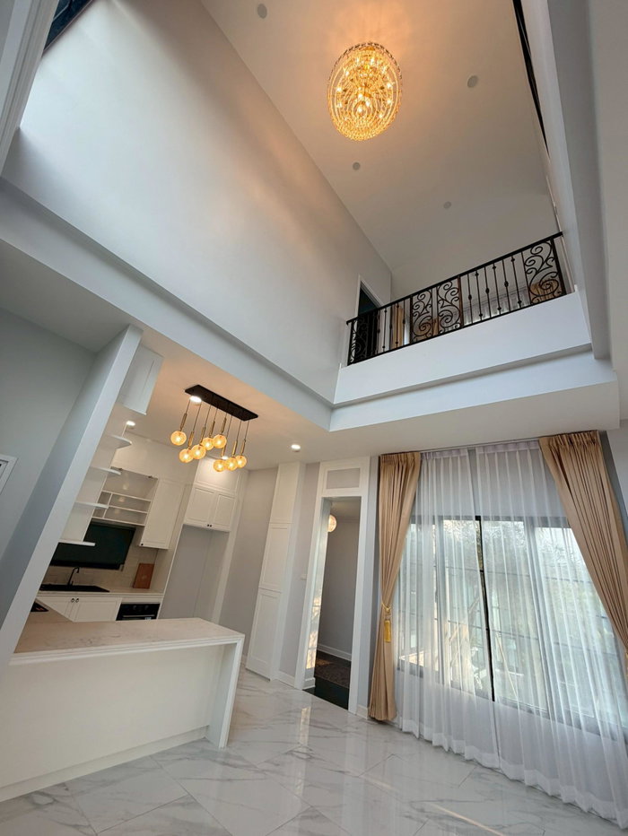 รูป ขายบ้านพลูวิลล่า Victoria Pool Villa สารภี เชียงใหม่ สไตล์ยูโรเปียนคลาสสิก  - รูปที่ 4/12