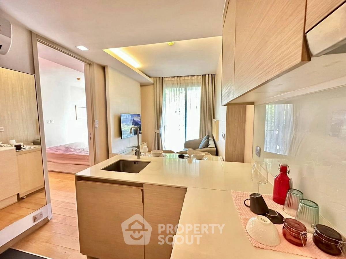 picture 1-BR Condo at Via Botani near BTS Phrom Phong (ID 2798005) - 3/14