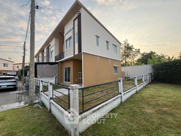 รูป บ้าน 3-ห้องนอน ที่ แกรนด์ พลีโน่ รัตนาธิเบศร์ ใน บางเลน (ID 2791665) - รูปที่ 2/12