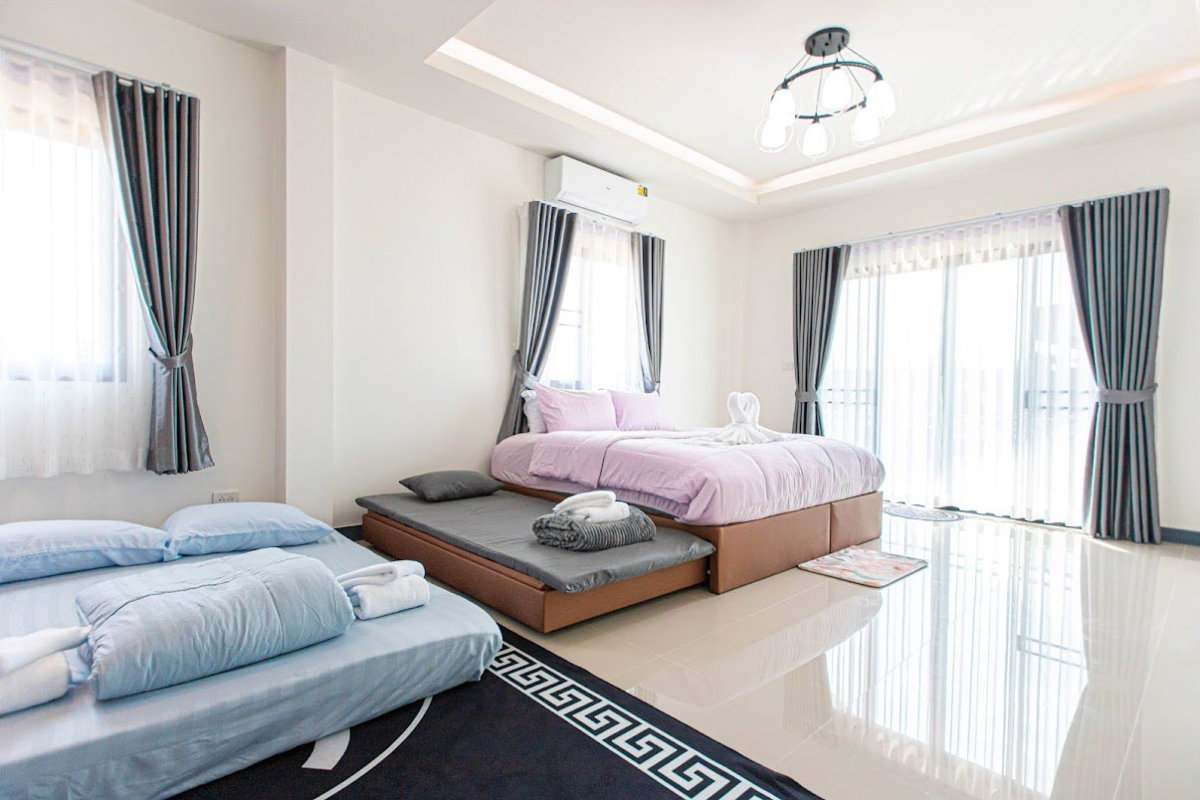 รูป 🏡 พูลวิลล่าให้เช่า หนองจ๊อม | 4 ห้องนอน บ้านหรู เฟอร์ครบ พร้อมสระส่วนตัว - รูปที่ 4/33