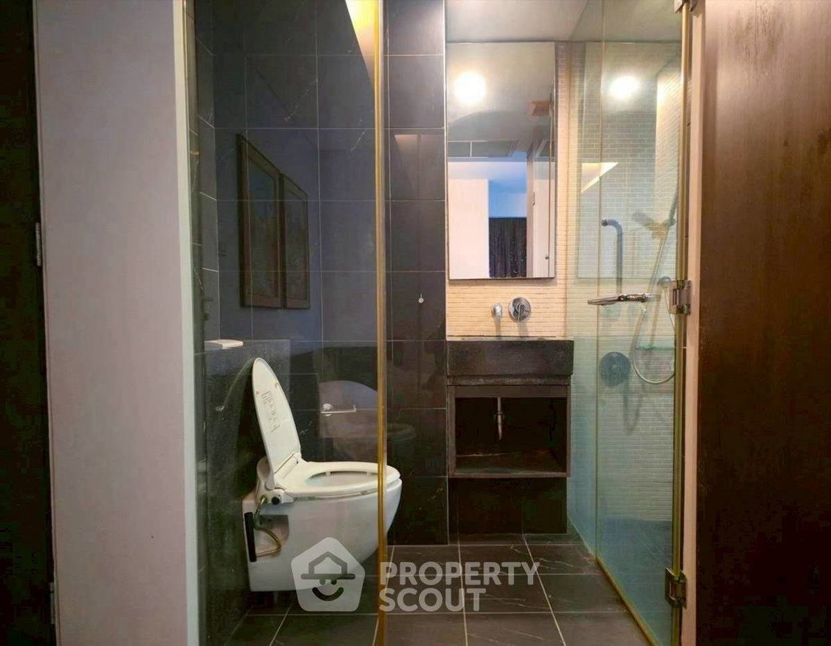 picture 2-BR Condo at Siamese Gioia near MRT Phetchaburi (ID 2796332) - 7/12