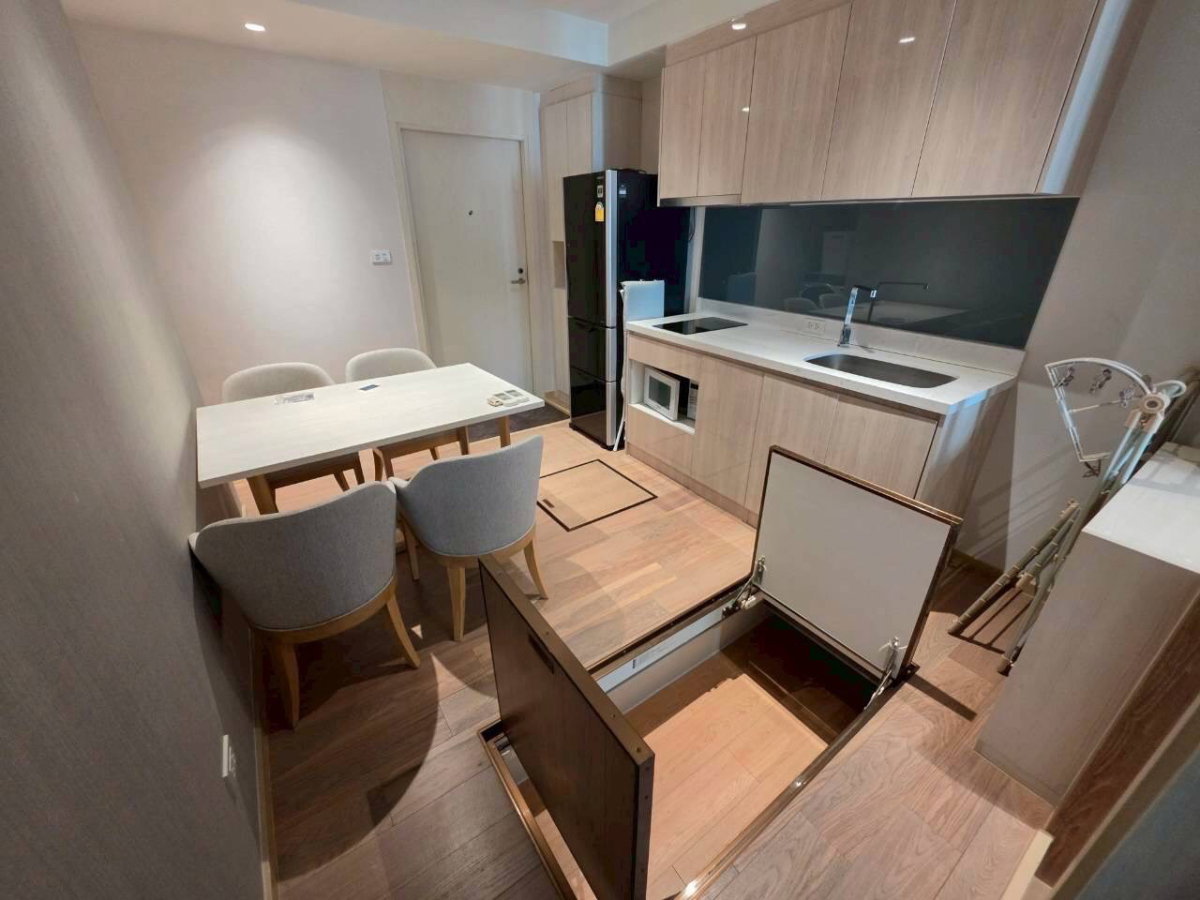 รูป 🟪🟦🟩🟨🟧 ให้เช่า Runesu Thonglor 5 *ห้องว่างพร้อมอยู่* 🛎️🛎️ | 𝗟𝗶𝗻𝗲@: @𝗮𝘀𝘀𝗲𝘁𝘀𝗽𝗿𝗼 - รูปที่ 2/12