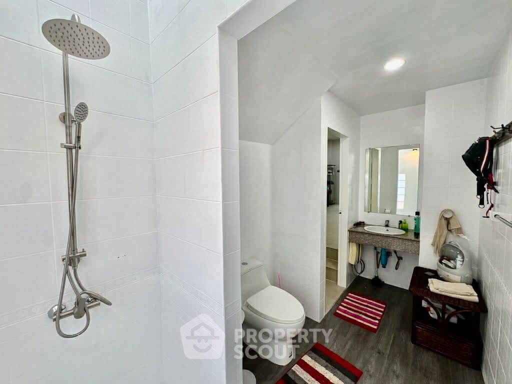 รูป บ้าน 4-ห้องนอน ที่ หมู่บ้านไฮทส์ 1 ใกล้ เมืองหัวหิน (ID 2798162) - รูปที่ 16/23
