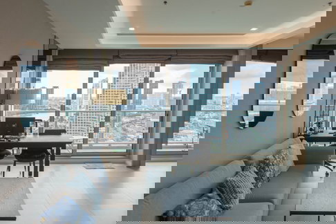 RS5770 For Rent / Sale: The River Condo, Charoen Nakhon, a luxury riverside condo near BTS Saphan Taksin.