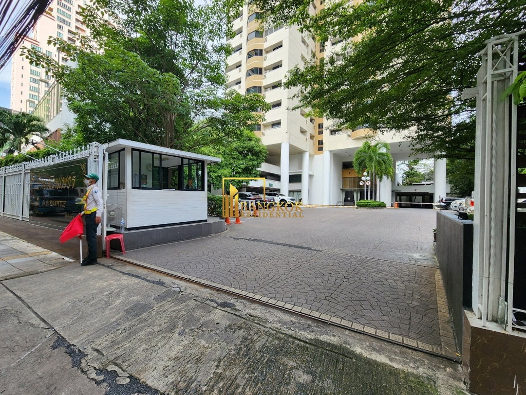 picture Baan Suanpetch | Spacious 2 Bed Condo For Rent in Prime Area - BR10339CD - 28/30