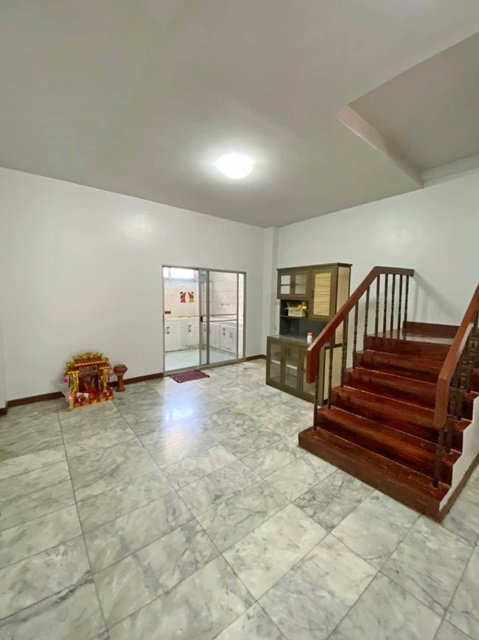 รูป ให้เช่าทาวน์เฮ้าส์ใหญ่ 3ชั้น 25 ตรว. จรัญฯ43-45 ใหญ่มาก! 4นอน เซ็นทรัลปิ่นเกล้า MRTบางยี่ขัน - รูปที่ 7/8