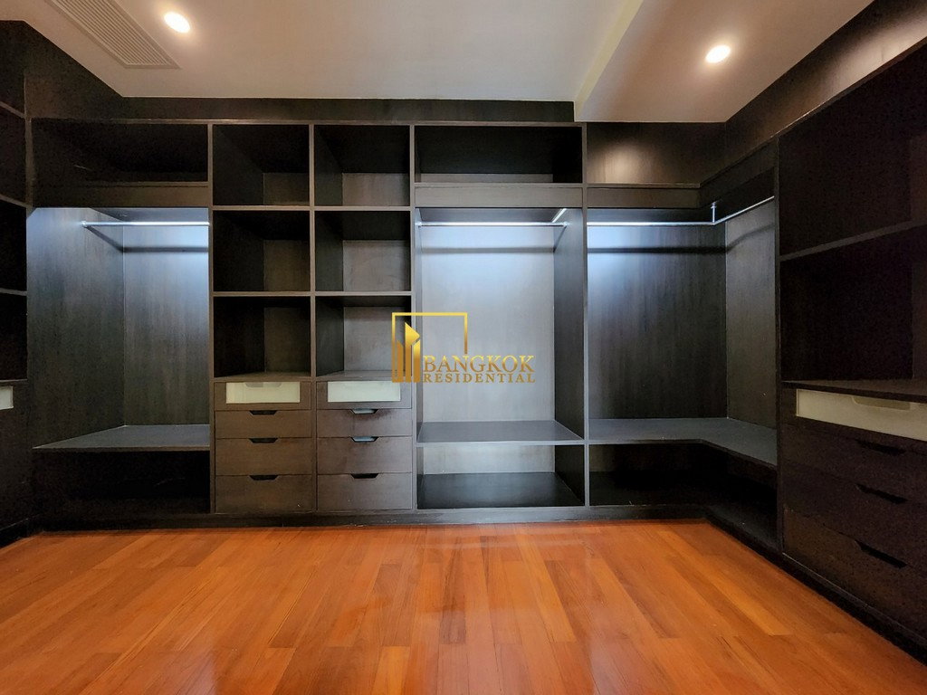 รูป Baan Sansiri 67 | Impressive 4 Bedroom Luxury House For Rent - BR8408SH - รูปที่ 35/48