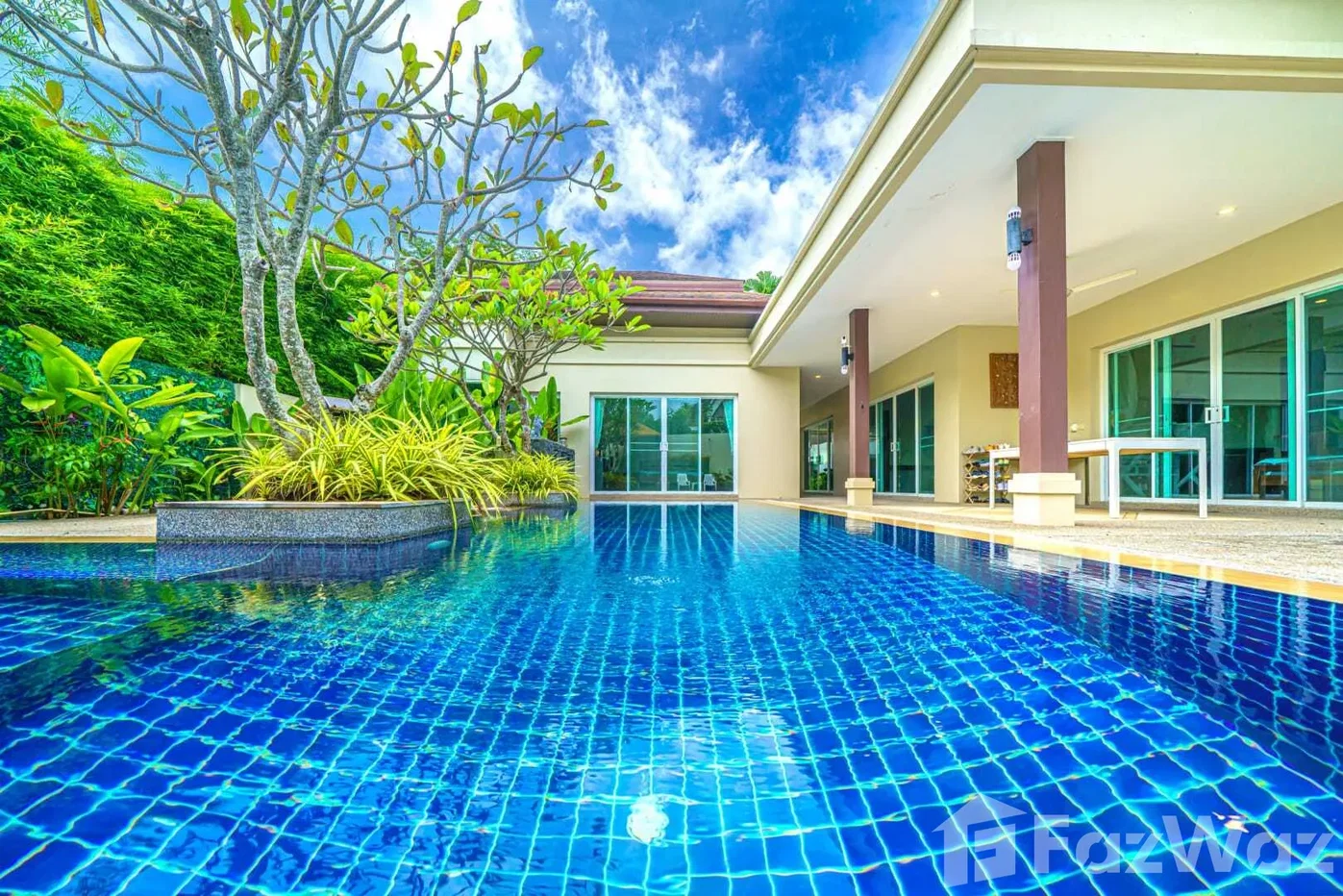 picture 4 Bedroom Villa for sale in Rawai, Phuket 6175643 - 3/43
