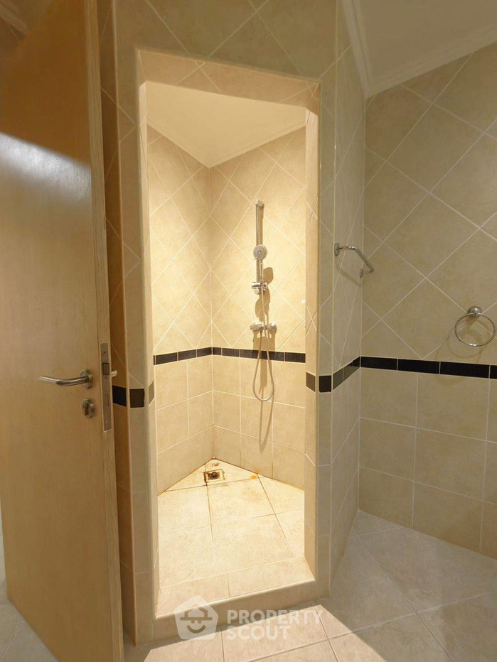 รูป คอนโด 2-ห้องนอน ที่ วิวทะเล เรสซิเดนซ์ 5 พระตำหนัก ใกล้ ถนนพระตำหนัก พัทยา (ID 2798566) - รูปที่ 11/17