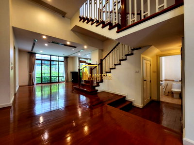 Houses for rent Watthana : Baan Sansiri 67 | Impressive 4 Bedroom Luxury House For Rent - BR8408SH