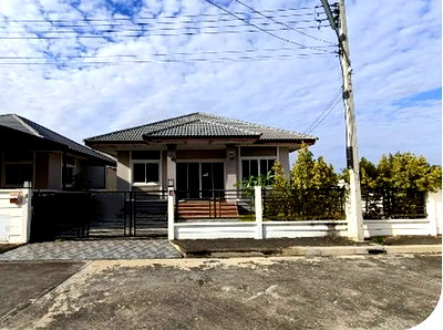 Houses for sale Kaeng Khoi Saraburi : FOR SALE  HOUSE PROPERTY  2243000 BAHT.