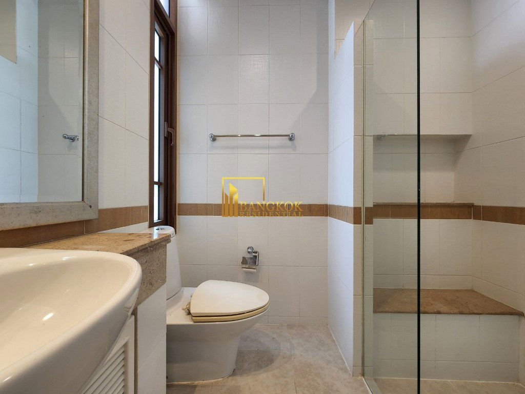 รูป Baan Sansiri 67 | Impressive 4 Bedroom Luxury House For Rent - BR8408SH - รูปที่ 27/48