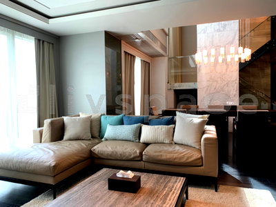 คอนโดให้เช่า : ▚ LI142ツ ให้เช่า: The Crest Sukhumvit 24 (Duplex) 3BR 248sqm. 200K ✨ RARE ITEM! ห้องใหญ่ 2 ชั้น มีห้องเมดแยก ติดสวนเบญจสิริ หลัง Emporium 🏙️
