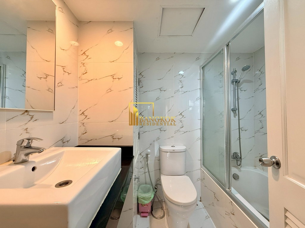 picture Silom Terrace | Spacious 2 Bedroom Property For Rent in Silom - BR5987CD - 13/31