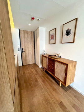 RS5775 For Rent: MUNIQ Sukhumvit 23 Condo, just 300 meters from BTS Asoke.