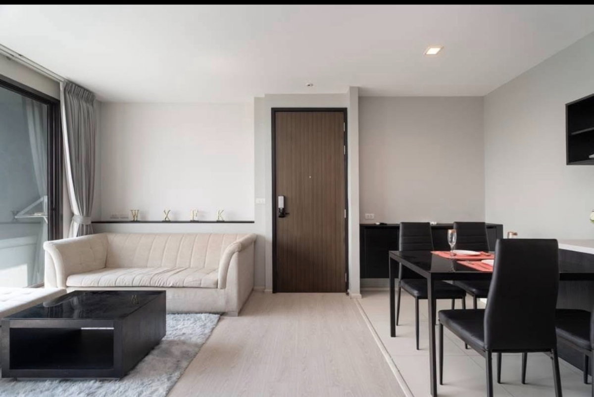 รูป  Rhythm Sukhumvit 44/1 ห้องสวย ราคาดี สอบถามเพิ่มเติมได้ที่ Line @condorental - รูปที่ 12/15