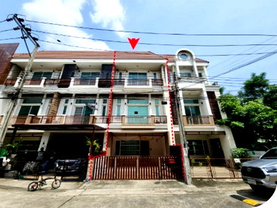 ขายทาวน์โฮม : BC10359 ขายทาวน์เฮ้าส์ หมู่บ้านพรีเมี่ยมเพลส นวมินทร์-สุขาภิบาล1 แขวงนวมินทร์ เขตบึงกุ่ม จังหวัดกรุงเทพมหานคร