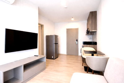 คอนโดให้เช่า : ให้เช่า📍1 bedroom With Bathtub 37 sqm 16,500 บาท📍พร้อมเข้าอยู่