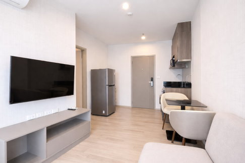 ให้เช่า📍1 bedroom With Bathtub 37 sqm 16,500 บาท📍พร้อมเข้าอยู่