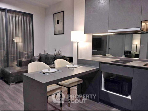 2-BR Condo at Ideo Chula Samyan near MRT Sam Yan (ID 2788439)