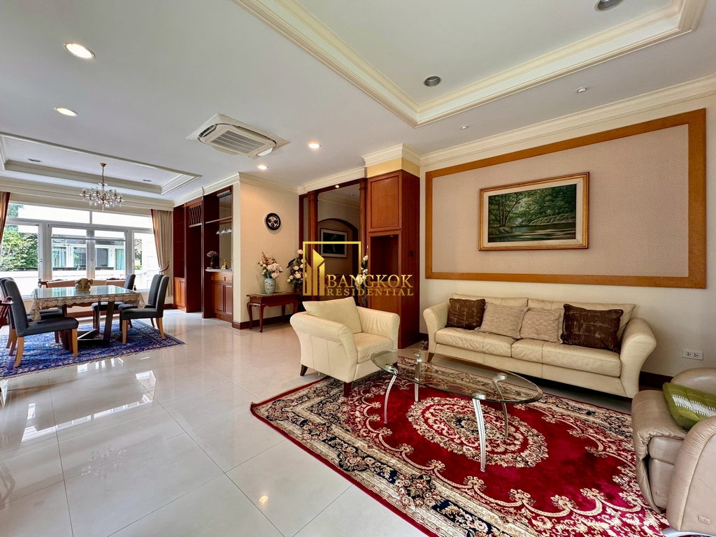 รูป Baan Pattanakarn | Spacious 4 Bedroom Luxury House For Sale - BR28159SH - รูปที่ 13/54