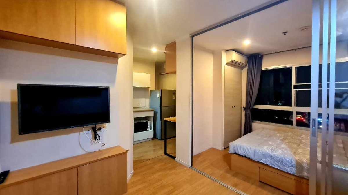 รูป ให้เช่าห้องแต่งพร้อม เฟอร์ครบ วิวสวน ราคาถูก ใกล้ ARL และ MRT สถานีหัวหมาก - รูปที่ 2/9