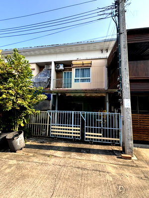 Townhouses for rent Bangkok : 📌 For Rent 2-story Townhouse VILLETTE LITE PATTANAKARN 38 3 bedroom 3 bathroom