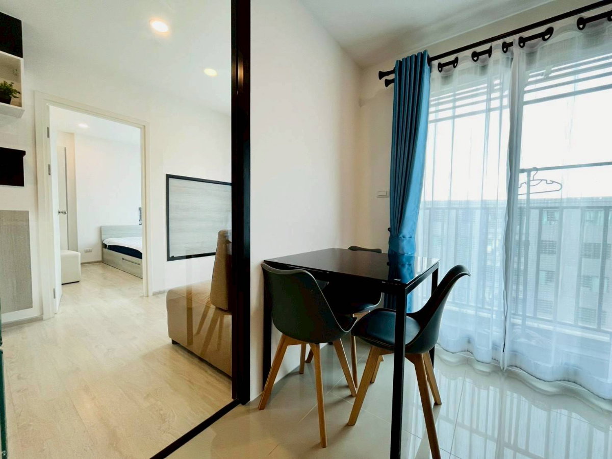 รูป ให้เช่า Escent ville condo เอสเซ็นท์ วิลล์ ติดเซ็นทรัลเฟส วิวสระว่ายน้ำ และสวน - รูปที่ 11/23