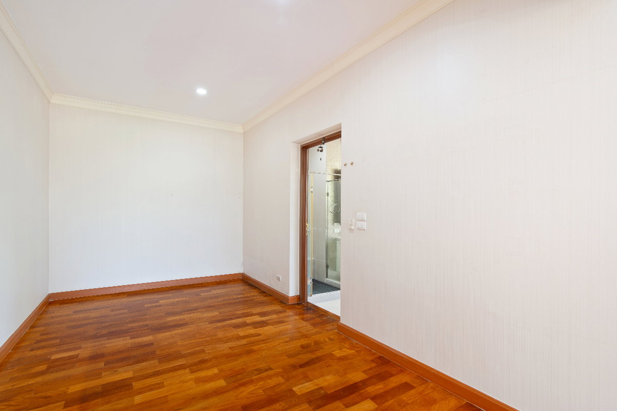 รูป [บ้านวิวสระ] คิวเฮ้าส์ อเวนิว พระราม 5 บ้านเดี่ยวหลังใหญ่ บรรยากาศรีสอร์ท  - รูปที่ 24/25