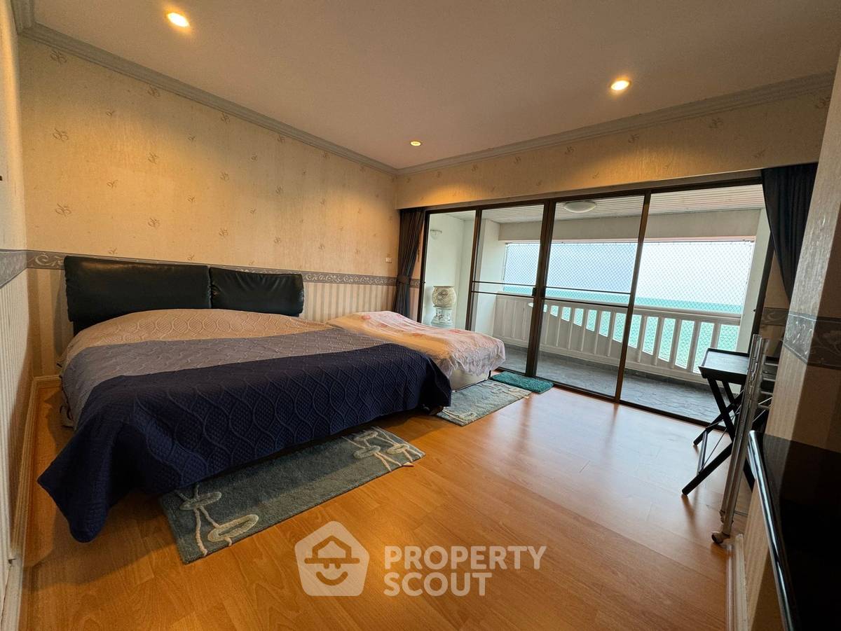 รูป คอนโด 4-ห้องนอน ที่ ดุสิต คอนโดมิเนียม ใกล้ เดอะ เวเนเซีย (ID 2151655) - รูปที่ 4/9