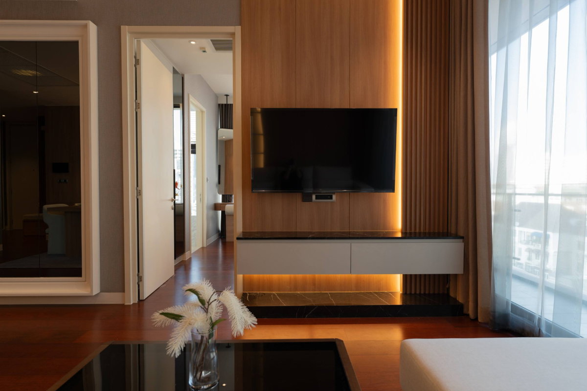 รูป [RENT]  ST0830 คุณ บาย ยู อินสไปร์ บาย สตาร์ค   KHUN by YOO inspired by Starck    (แอดไลน์มี @นำหน้า LINE ID :  @idhomeland) - รูปที่ 2/35