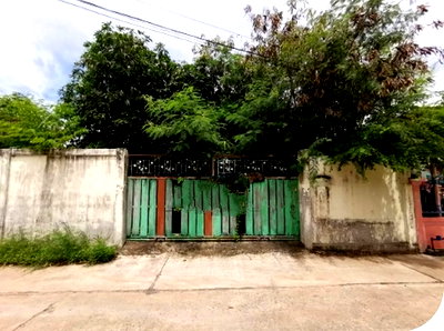 Houses for sale Muang Surin Surin : FOR SALE  HOUSE PROPERTY  2765000 BAHT.